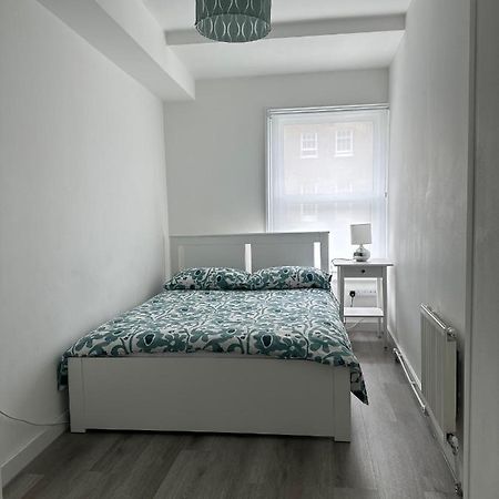 High Barnet Studio Flat エクステリア 写真